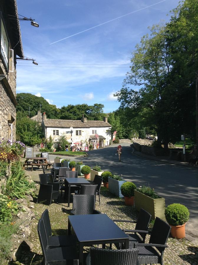 The Buck Inn, Malham Εξωτερικό φωτογραφία